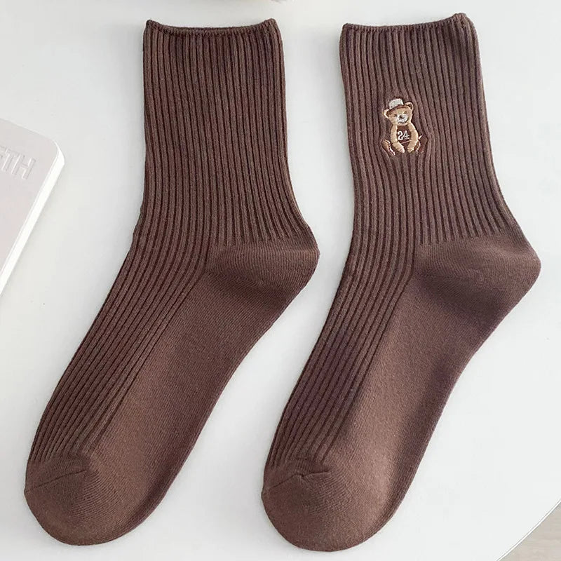 New Design Embroider Cute Bears Dressed Player In Sportswear Short Cotton Socks 6 Colors Available Casual Style Daily Attire