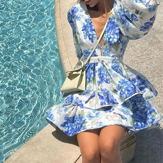 Dəbli və Zərif Güllü Printli Qadın Mini Don Dəbli V-yaxalı Qabarıq Uzunqol İkiqat Laylı Volanlı Mini Don 2024 Payız Yeni