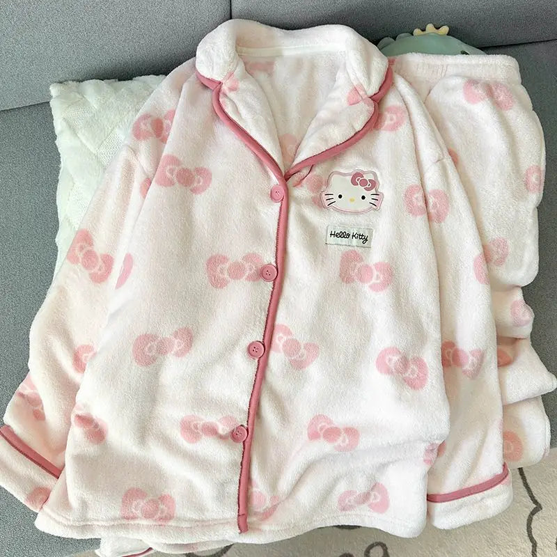 Women's Hello Kitty Flannel Pajamas - Cozy Winter Sleepwear