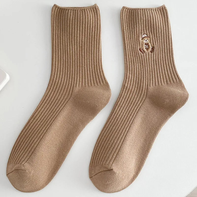 New Design Embroider Cute Bears Dressed Player In Sportswear Short Cotton Socks 6 Colors Available Casual Style Daily Attire