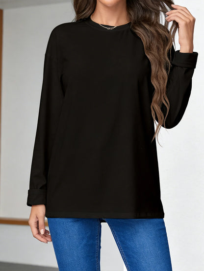 Women's long-sleeved T-shirt - A versatile basic top suitable for all seasons, with a casual style.