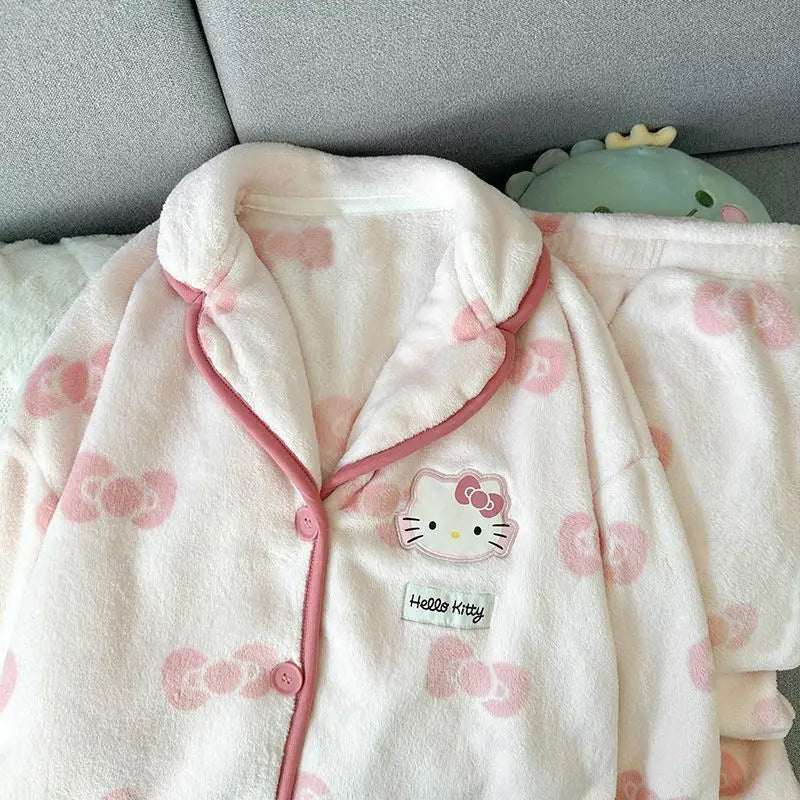 Women's Hello Kitty Flannel Pajamas - Cozy Winter Sleepwear