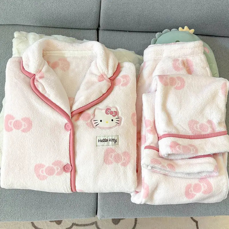 Women's Hello Kitty Flannel Pajamas - Cozy Winter Sleepwear