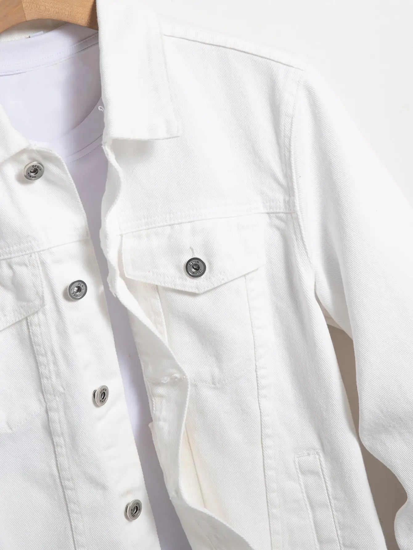 Men's Simple Versatile White Denim Jacket